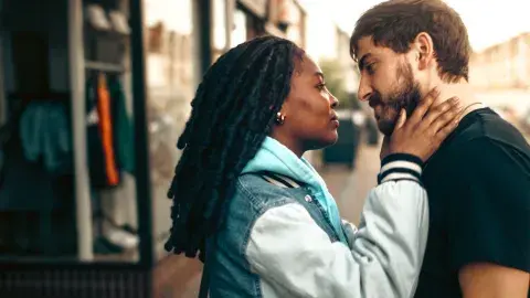 Champion, serie inglesa de Netflix. Champion, serie inglesa de Netflix.
