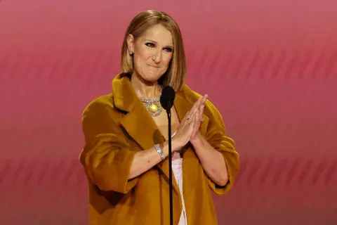 Emoción total: Celine Dion reapareció en los Premios Grammy 2024.