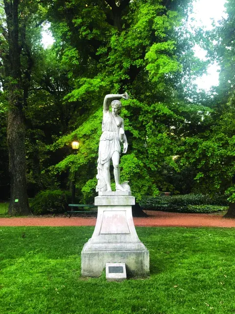 El Jardín Botánico está en Av. Santa Fe 3951. El Jardín Botánico está en Av. Santa Fe 3951.