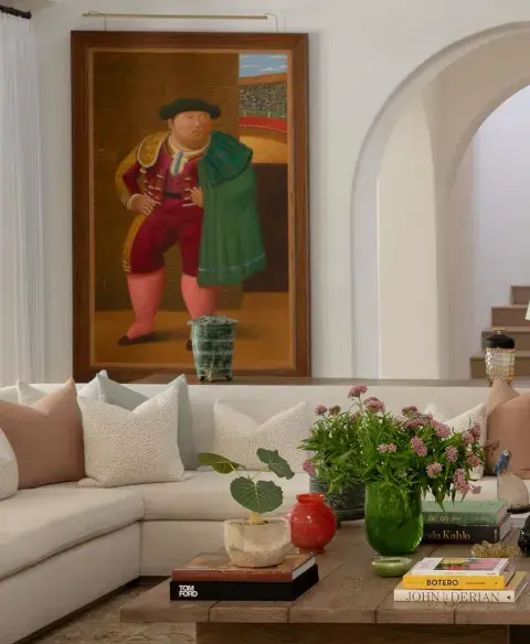 La pintura de Botero en la nueva mansión de Sofía Vergara. La pintura de Botero en la nueva mansión de Sofía Vergara.