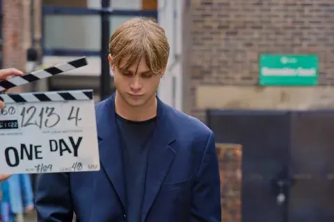 Nació el Leo Woodaal nació el 14 de septiembre de 1996 en Hammersmith, Londres, Inglaterra Nació el Leo Woodaal nació el 14 de septiembre de 1996 en Hammersmith, Londres, Inglaterra