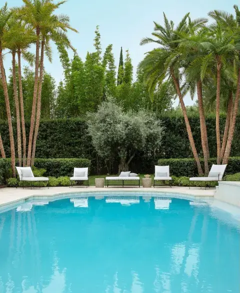 La piscina de la nueva mansión de Sofía Vergara. La piscina de la nueva mansión de Sofía Vergara.