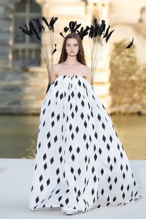 Valentino, desfile primavera verano 2024