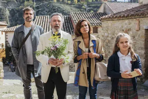 Las relaciones familiares en el centro de la historia. Las relaciones familiares en el centro de la historia.
