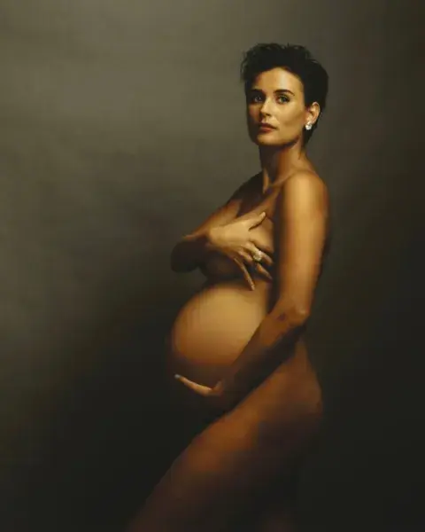 Demi Moore (1991). Demi Moore (1991).
