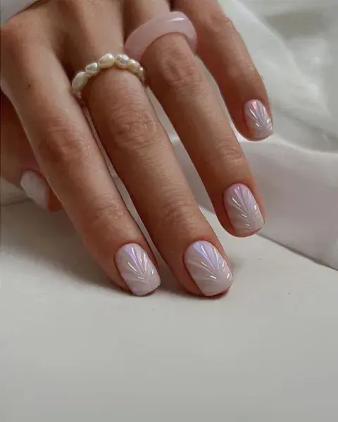 Con efecto tridimensional tornasolado, generado también con gel. Una forma un poco más net de usar esta tendencia. Con efecto tridimensional tornasolado, generado también con gel. Una forma un poco más net de usar esta tendencia.
