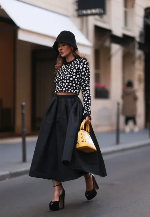 Lady like. Lady like.