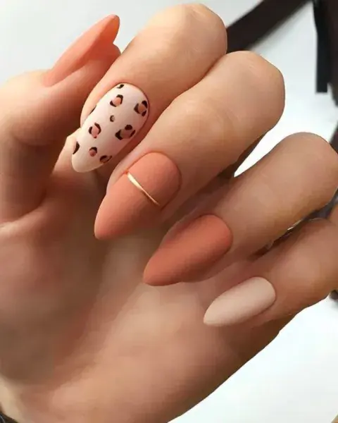 El animal print está súper de moda y este diseño nos pareció un fuego. El animal print está súper de moda y este diseño nos pareció un fuego.