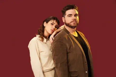 Comienzo, con Vanesa González y Gastón Cocchiarale, estrena el 29 de marzo Comienzo, con Vanesa González y Gastón Cocchiarale, estrena el 29 de marzo