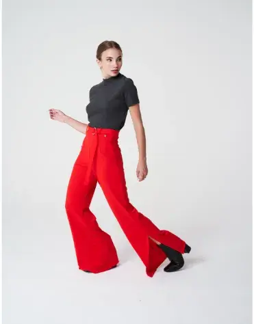 Julien, $33.760 Julien, $33.760