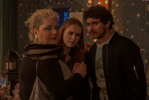 Imagen de la temporada de la serie Soy extraordinaria (Extraordinary) Imagen de la temporada de la serie Soy extraordinaria (Extraordinary)