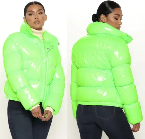 El verde neón también vuelve a ser tendencia. @welovenyc_showroom El verde neón también vuelve a ser tendencia. @welovenyc_showroom