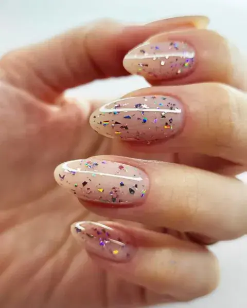 Usás la base milky para sumarle un estilo confetti para sumarle onda. Usás la base milky para sumarle un estilo confetti para sumarle onda.