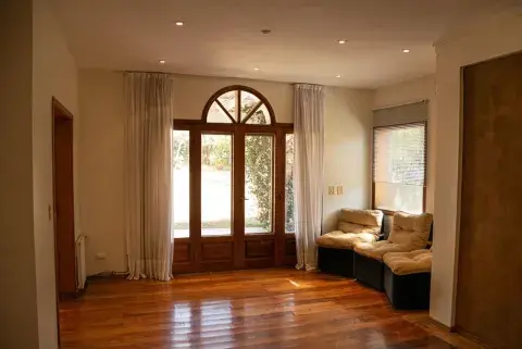 El living antes de la remodelación. El living antes de la remodelación.