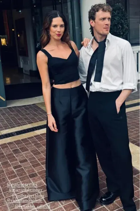 Delfina Chaves y Martijn Lakemeier en Cannes. Delfina Chaves y Martijn Lakemeier en Cannes.