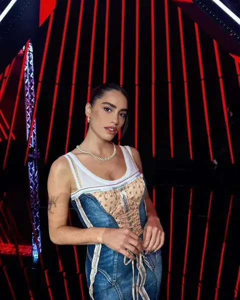 Lali Espósito en Factor X, en España.