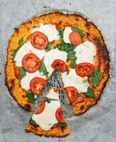 pizza.zanahoria-verti.jpg pizza.zanahoria-verti.jpg