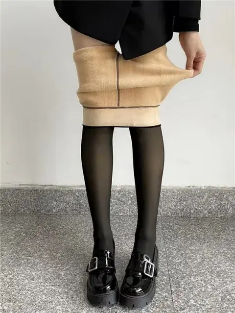 Las leggings con corderito se volvieron virales en Tik Tok. Las leggings con corderito se volvieron virales en Tik Tok.
