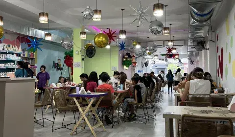 artina_cafe_1.jpg
