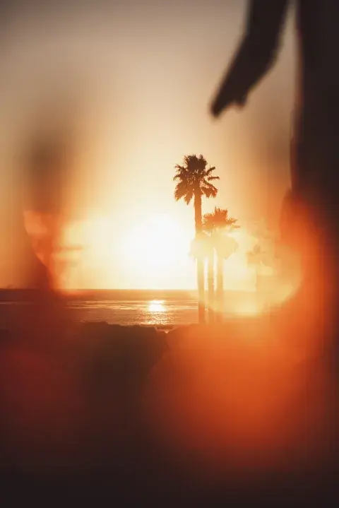 Un atardecer en Jalama Beach, una playa icónica de California. Un atardecer en Jalama Beach, una playa icónica de California.