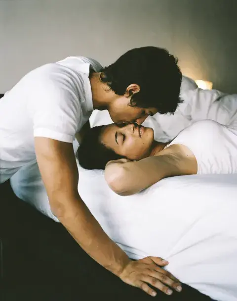 Cuando estás en la etapa del enamoramiento, el ideal todavía "no cayó". Cuando estás en la etapa del enamoramiento, el ideal todavía "no cayó".