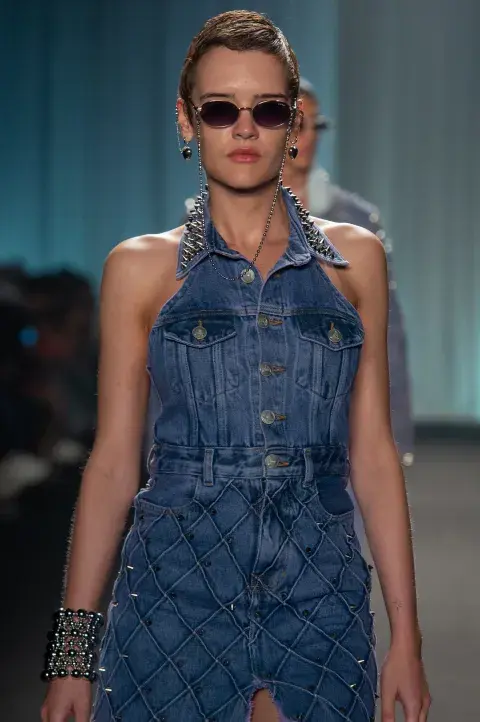 La firma Ismo y su propuesta 100% denim: una tendencia que se impone. La firma Ismo y su propuesta 100% denim: una tendencia que se impone.