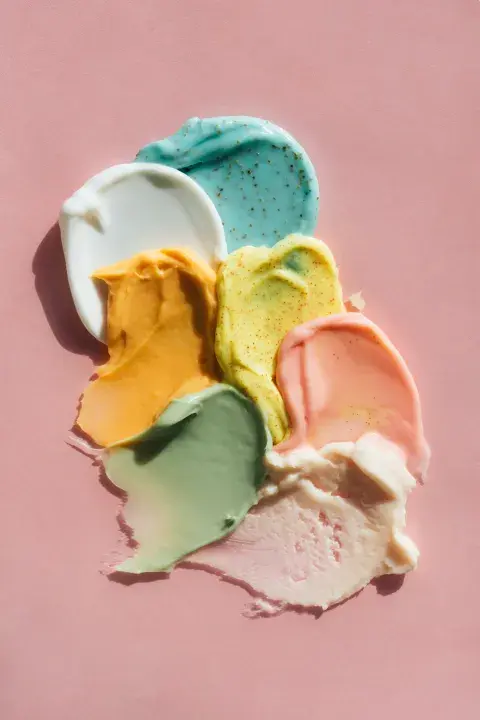 Los pigmentos naturales pueden ser de origen vegetal o mineral.