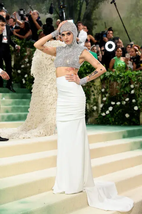 Cara Delevingne en la Met Gala, el 6 de mayo de 2024. Cara Delevingne en la Met Gala, el 6 de mayo de 2024.