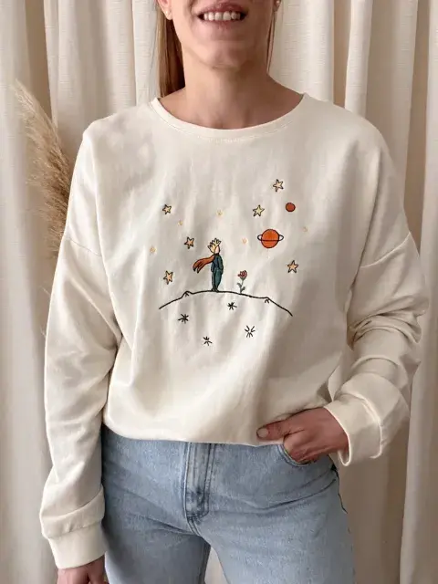 Bordado con diseño de El Principito. @paloma.clothes Bordado con diseño de El Principito. @paloma.clothes
