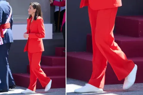 La reina Letizia con sus zapatillas barefoot en una de sus últimas apariciones. La reina Letizia con sus zapatillas barefoot en una de sus últimas apariciones.