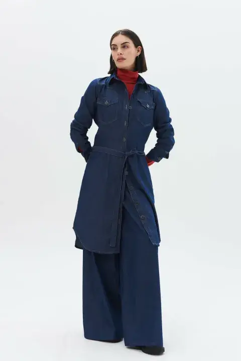 Vestido camisero en denim oscuro. Queda divino con un jean abajo. @prussia_moda