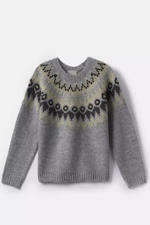 Suéter Jacquard redondo (Awada, $144.000) Suéter Jacquard redondo (Awada, $144.000)