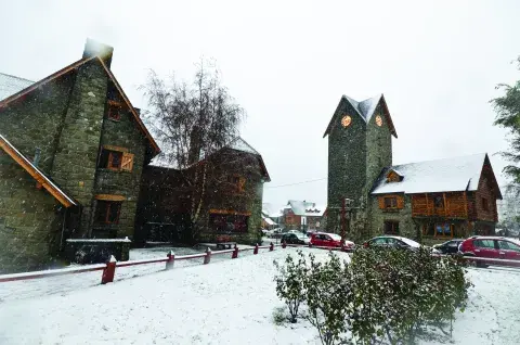 bariloche.jpg bariloche.jpg