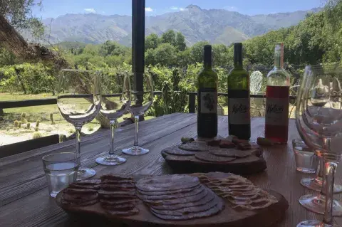 La ruta del vino en Córdoba. La ruta del vino en Córdoba.