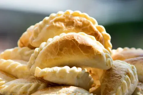 Empanadas de carne criollas: una receta saludable y rica. Empanadas de carne criollas: una receta saludable y rica.
