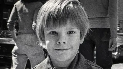 Muchos creyeron que la serie estaba basada sobre el caso de Etan Patz Muchos creyeron que la serie estaba basada sobre el caso de Etan Patz
