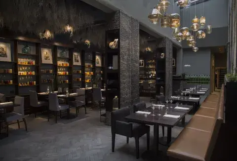 Azafrán, un restaurante premiado con una estrella Michelín, en la city mendocina. Azafrán, un restaurante premiado con una estrella Michelín, en la city mendocina.