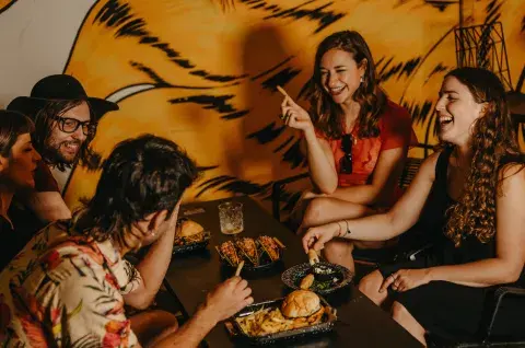 BULEBAR: un buen lugar para probar tragos con tequila. BULEBAR: un buen lugar para probar tragos con tequila.