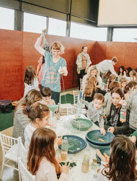 La expresión artística es la base de la programación infantil del Chauvin. La expresión artística es la base de la programación infantil del Chauvin.