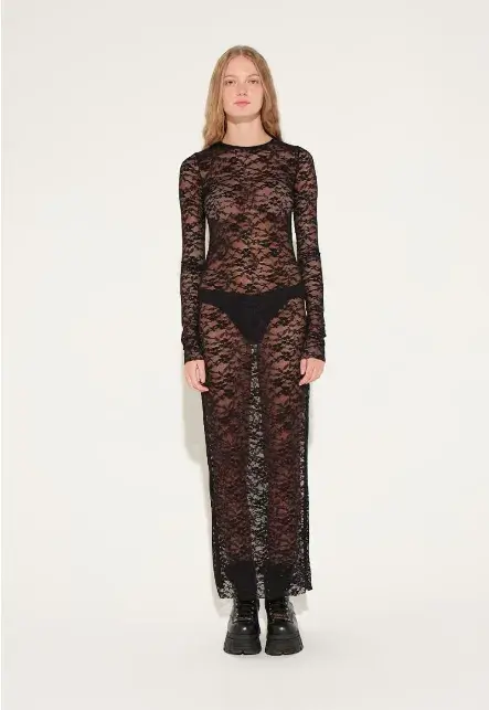 Naked dress. Complot, antes $69.990, ahora $49.990
