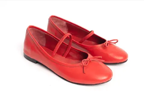 Ballerinas de cuero rojas. Ballerinas de cuero rojas.