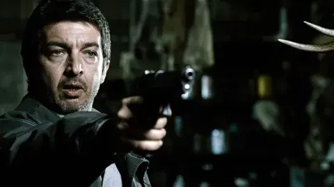 Fotograma de Ricardo Darín en El aura. Fotograma de Ricardo Darín en El aura.