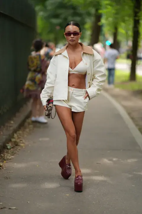 Micro short, tendencia primavera 2024 Micro short, tendencia primavera 2024