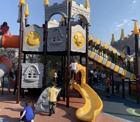 Una de las plazas recomendadas de CABA. Una de las plazas recomendadas de CABA.