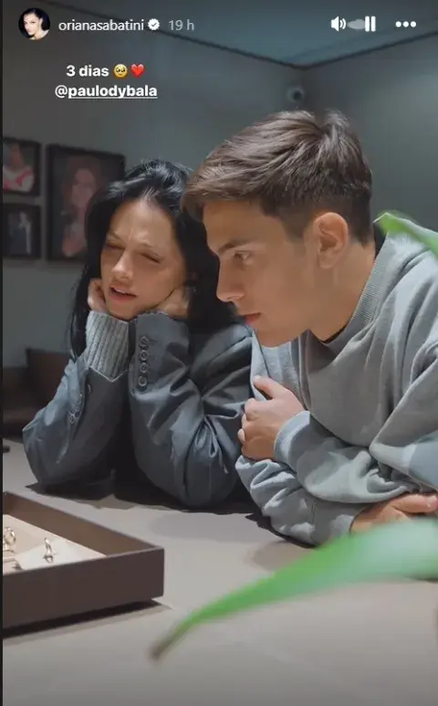 Oriana Sabatini y Paulo Dybala eligiendo sus alianzas. Oriana Sabatini y Paulo Dybala eligiendo sus alianzas.