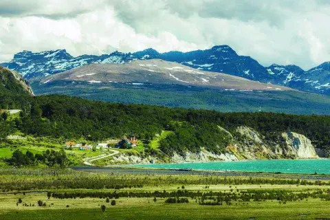 Tolhuin, Tierra del Fuego. Tolhuin, Tierra del Fuego.