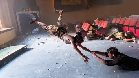 Escena de la película Tornados. Escena de la película Tornados.