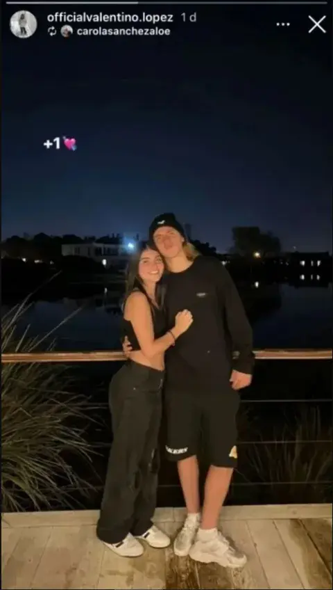 Valentino López y su novia. Valentino López y su novia.