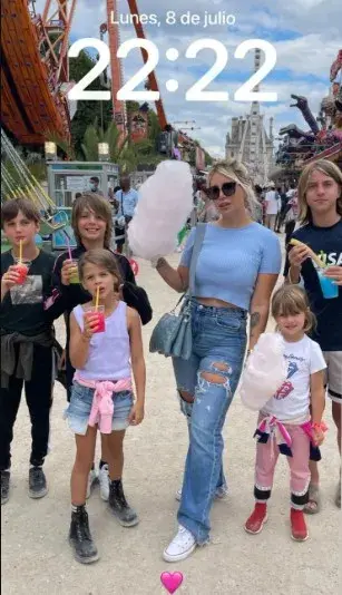 Wanda Nara y su referencia al 22:22, tras la separación con Icardi. Wanda Nara y su referencia al 22:22, tras la separación con Icardi.