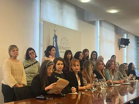 Periodistas Argentinas denunciaron por acoso sexual a Pedro Brieger.